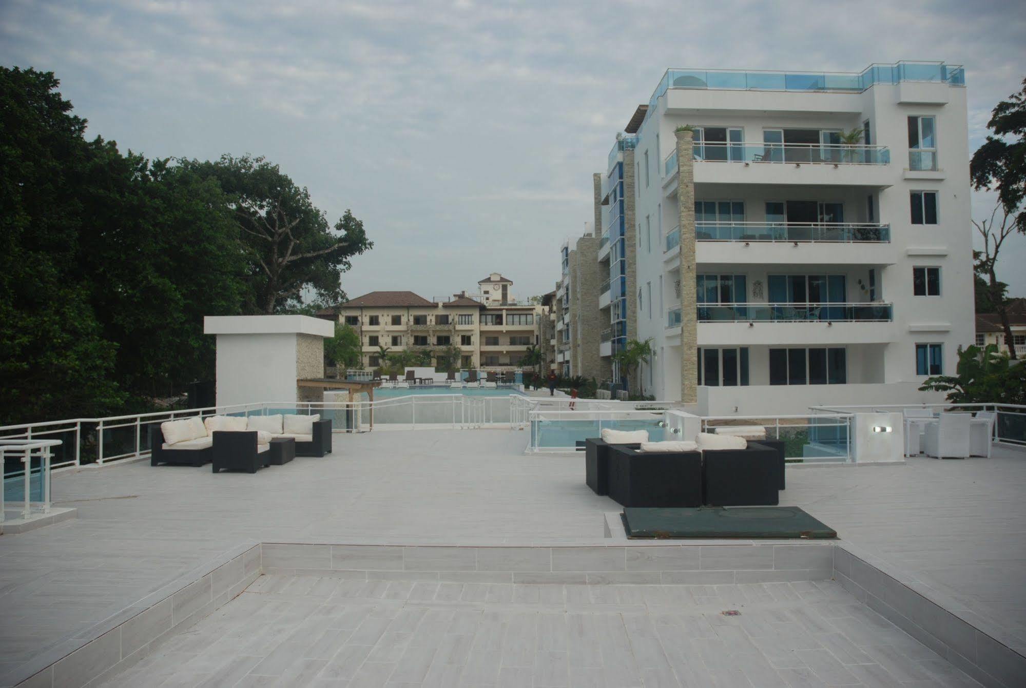E&J Beach Condo Sosúa Εξωτερικό φωτογραφία